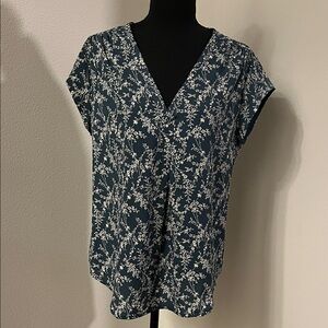 Fun 2 Fun Sage Green Floral V-Neck Blouse